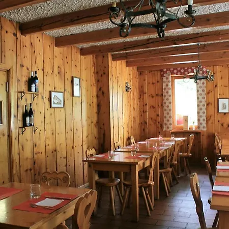 Maison Des Myrtilles 2*